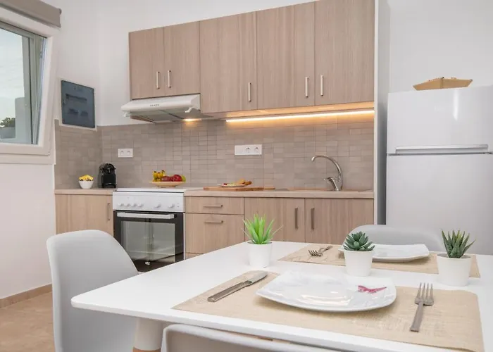 Agia Anna Apartamento *